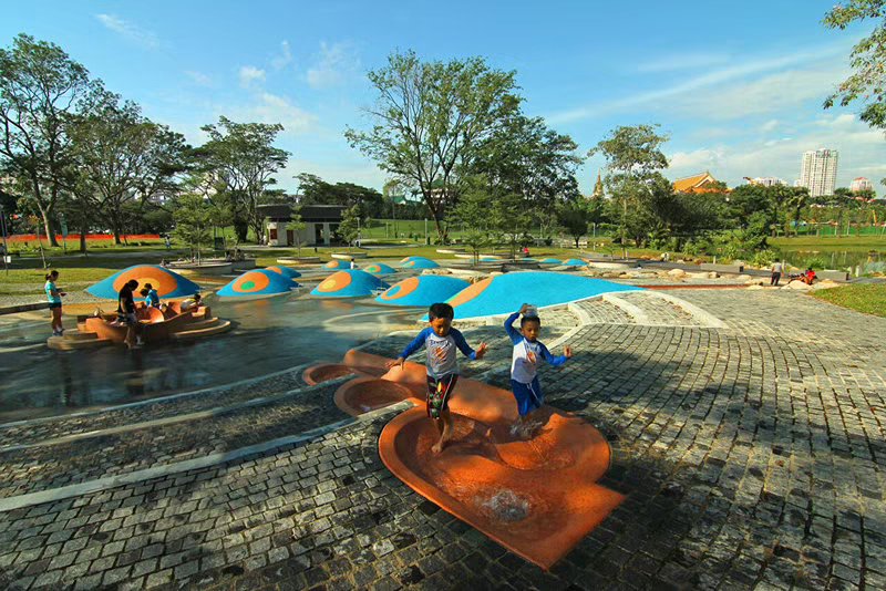 Cool off at the Water Playground @ Bishan - Ang Mo Kio Park 2